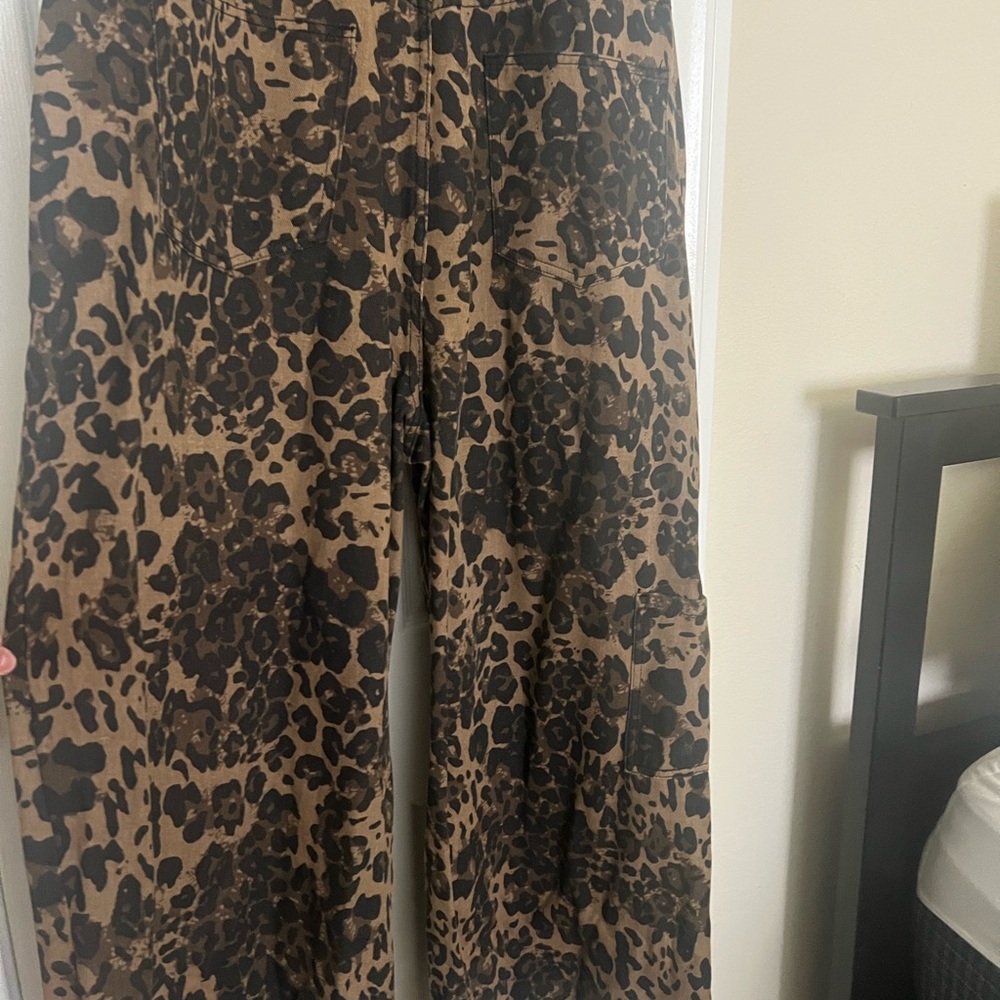 Leopard Print Overalls - Picture 6 of 11